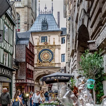 Au Calme Renove Pres Gare Et Centre 公寓