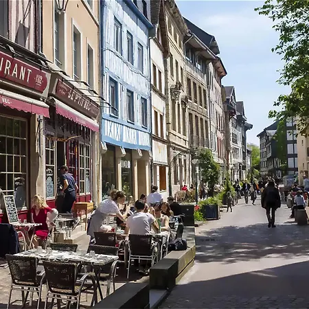 Studio Au Calme Renove Pres Gare Et Centre Daire Rouen