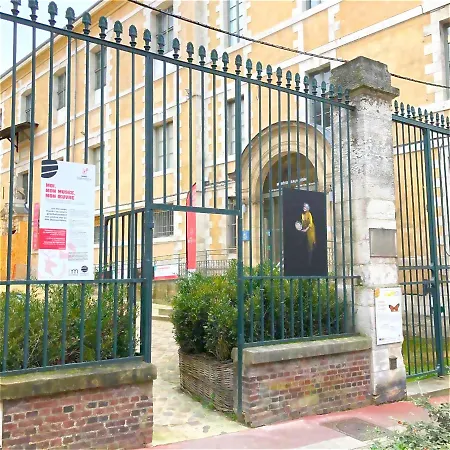 Daire Studio Au Calme Renove Pres Gare Et Centre Rouen