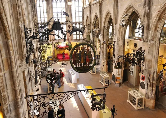 Au Calme Renove Pres Gare Et Centre 公寓 *