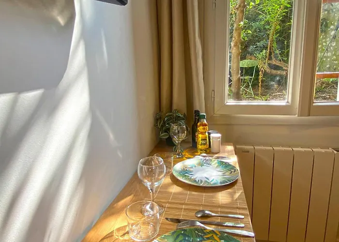 Au Calme Renove Pres Gare Et Centre 公寓 *